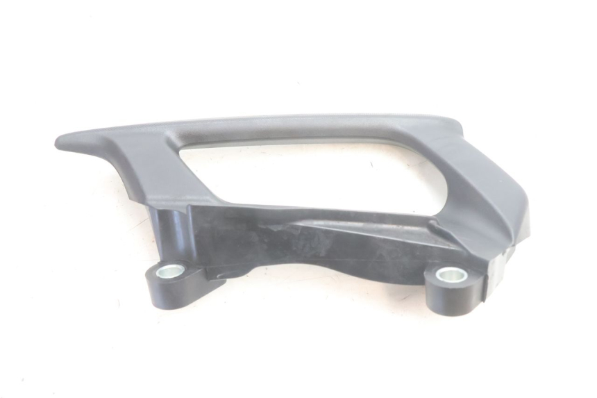 photo de ASIDERO IZQUIERDA YAMAHA FZ8 800 (2010 - 2016) - Detalle de la pieza