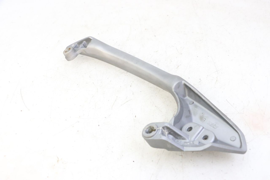 photo de ASIDERO IZQUIERDA SYM JOYMAX 125 (2010 - 2017) - Primer plano técnico