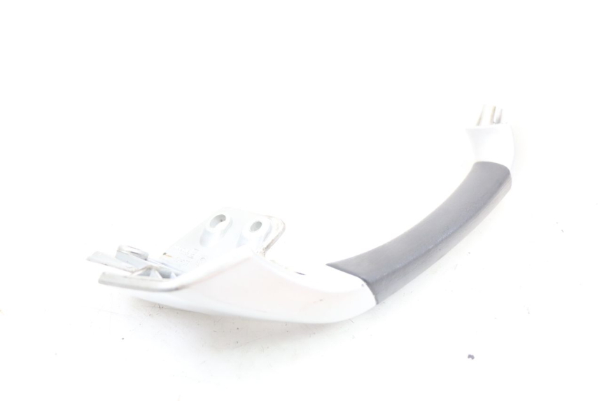 photo de ASIDERO IZQUIERDA PIAGGIO MP3 LT 400 (2007 - 2012) - Zoom estado de uso