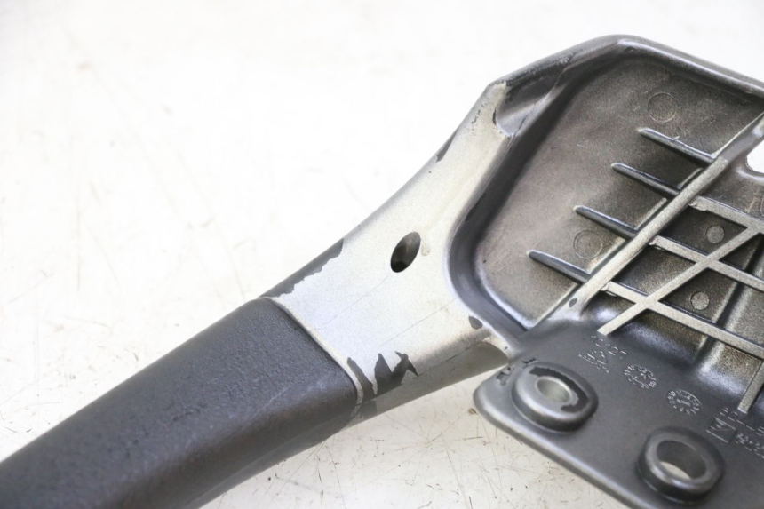 photo de ASIDERO IZQUIERDA PIAGGIO MP3 125 (2006 - 2014) - Zoom estado de uso