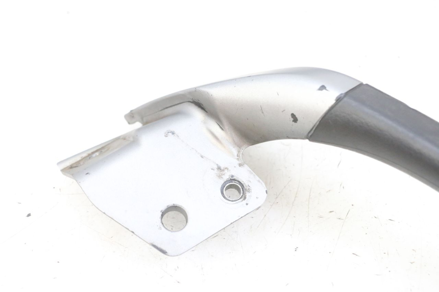 photo de ASIDERO IZQUIERDA PIAGGIO MP3 125 (2006 - 2014) - Recambio usado revisado