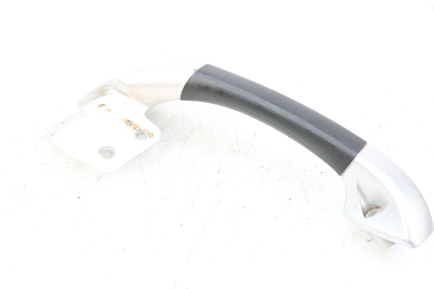 photo de ASIDERO IZQUIERDA PIAGGIO MP3 LT 400 (2007 - 2012) - Otra perspectiva