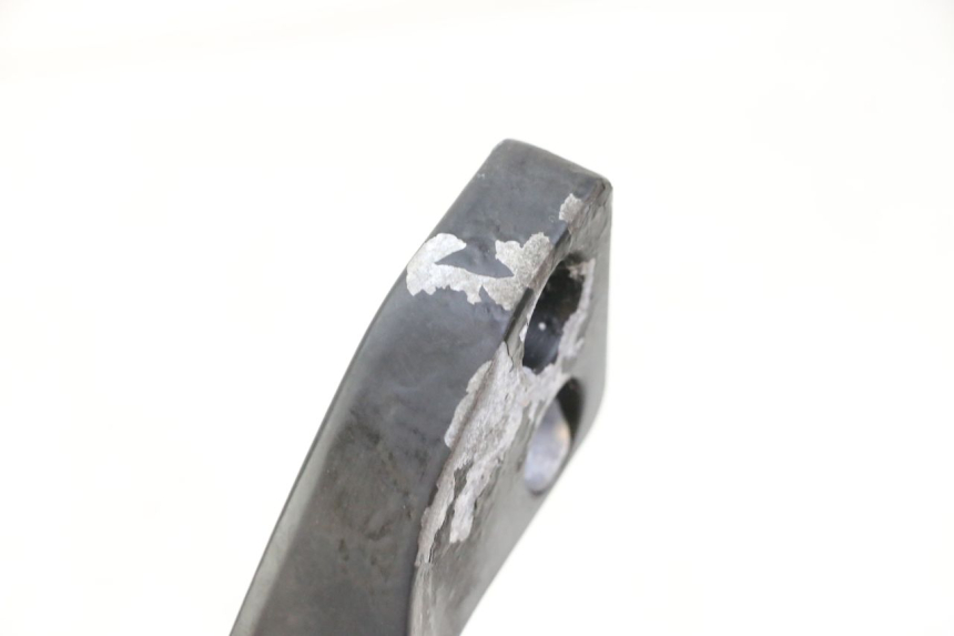 photo de ASIDERO IZQUIERDA MAG POWER R-STREET 50 (2016 - 2025) - Detalle de la pieza