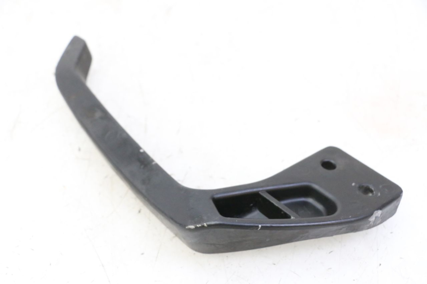 photo de ASIDERO IZQUIERDA MAG POWER R-STREET 50 (2016 - 2025) - Zoom estado de uso