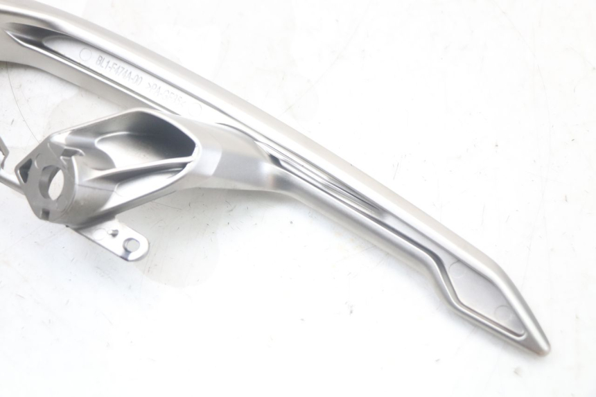 photo de MANETA TRASERA IZQUIERDA YAMAHA XMAX X-MAX ABS 125 (2017 - 2020) - Detalles de los puntos de fijación