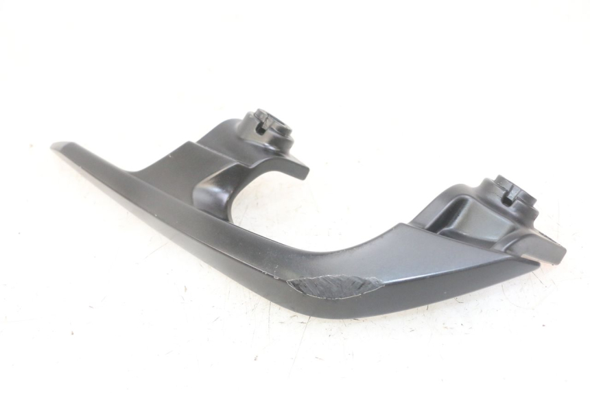 photo de MANETA TRASERA IZQUIERDA YAMAHA X-MAX XMAX 125 (2010 - 2013) - Detalle de la pieza