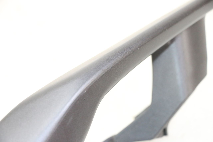 photo de ASIDERO IZQUIERDA YAMAHA XMAX X-MAX 125 (2021 - 2025) - Zoom estado de uso