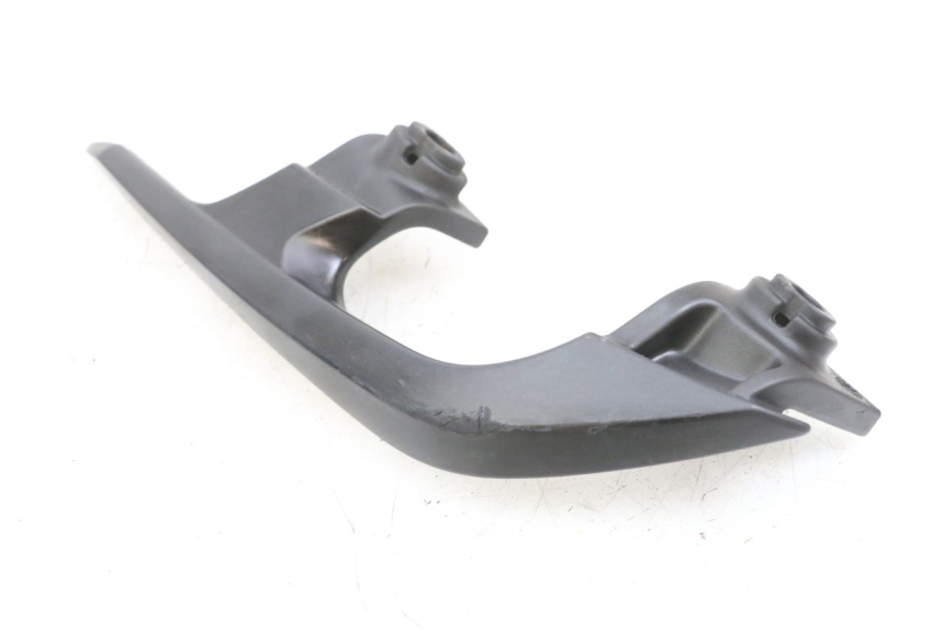 photo de MANETA TRASERA IZQUIERDA YAMAHA X-MAX XMAX 125 (2010 - 2013) - Primer plano técnico