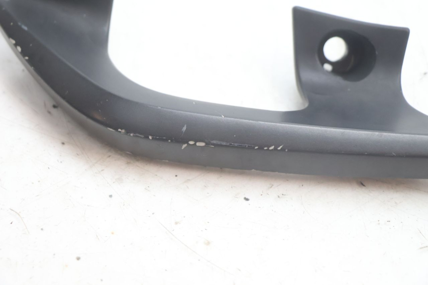 photo de MANETA TRASERA IZQUIERDA YAMAHA X-MAX XMAX 125 (2010 - 2013) - Zoom estado de uso