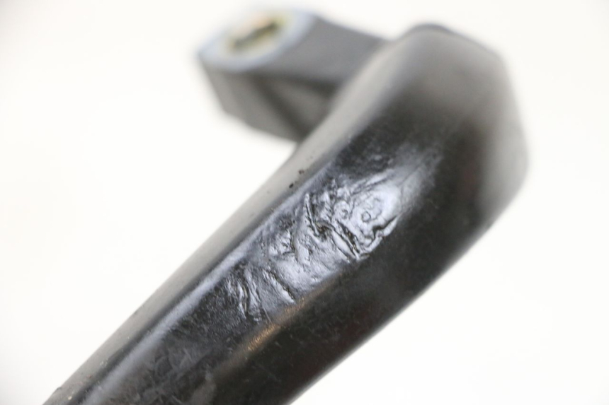 photo de ASIDERO IZQUIERDA KAWASAKI ZR 7 750 (1999 - 2004) - Zoom estado de uso