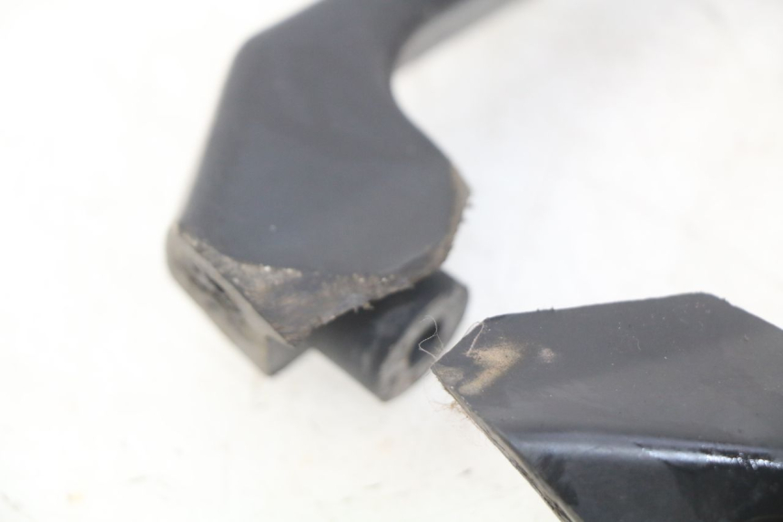 photo de MANIJA TRASERA SUZUKI GSX-F GSX  F 1100 (1988 - 1994) - Detalles de los puntos de fijación