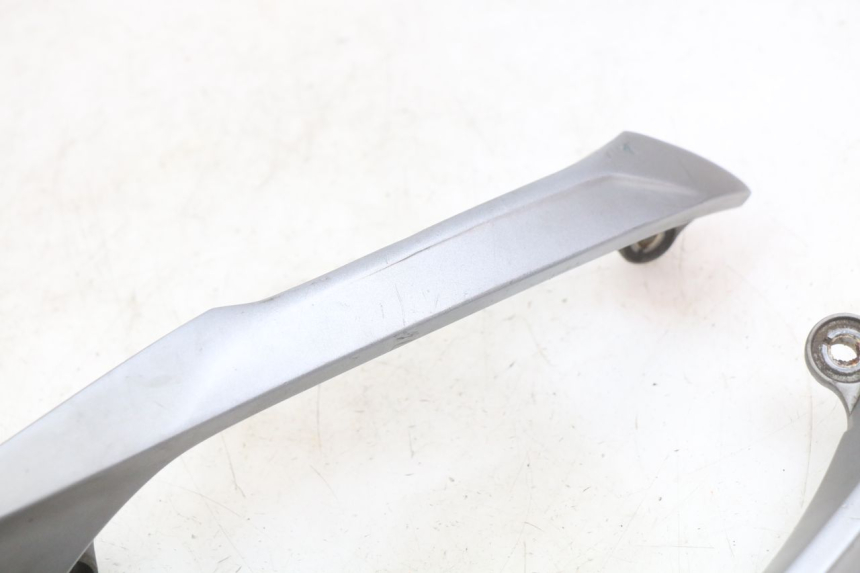 photo de MANETA TRASERA SYM GTS EFI 125 (2012 - 2016) - Detalle de la pieza