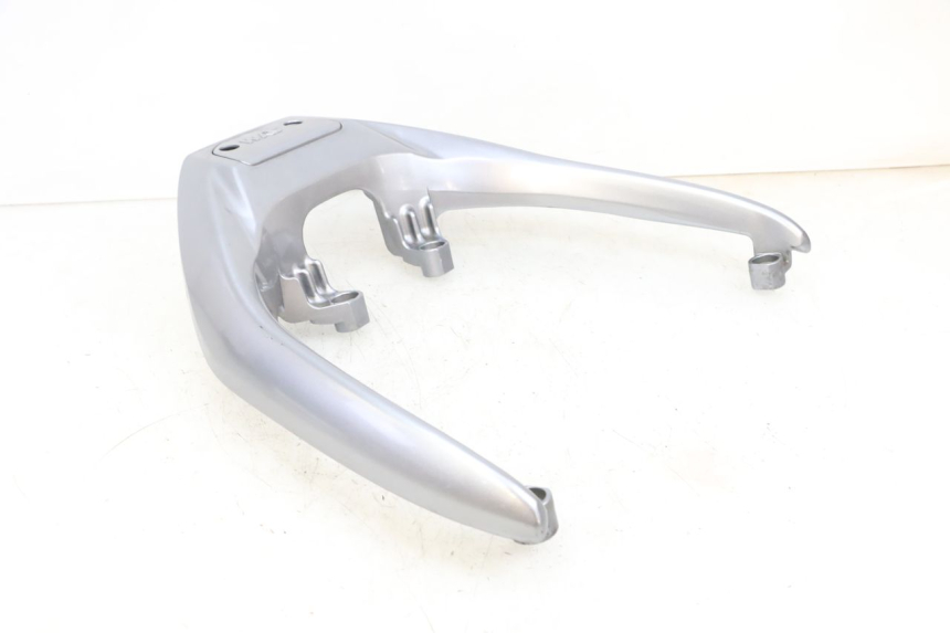 photo de ASIDERO SYM GTS EVO 125 (2009 - 2013) - Características distintivas