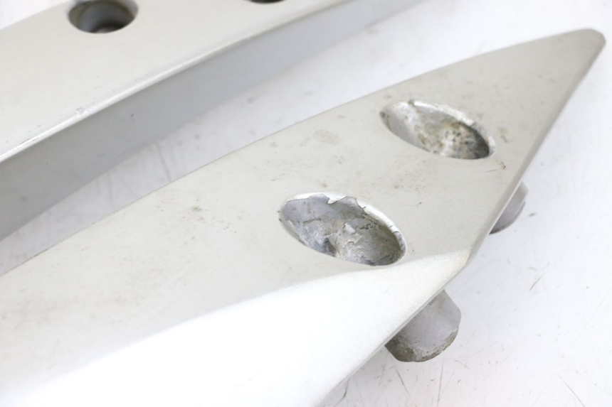 photo de ASIDERO JM MOTORS GTS 125 (2015 - 2019) - Detalles de los puntos de fijación