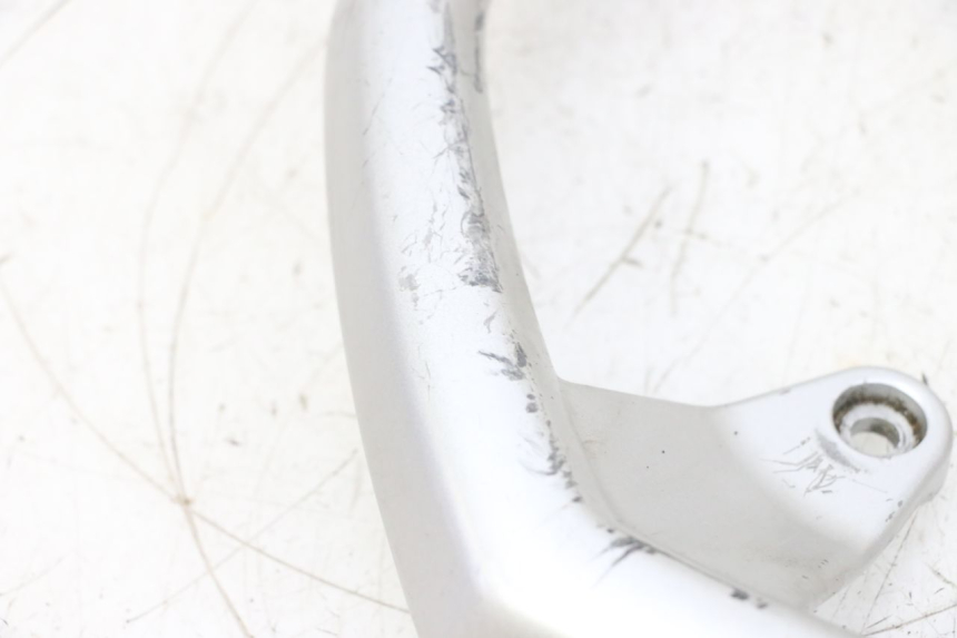 photo de MANILLAR TRASERO PEUGEOT KISBEE 4T 50 (2018 - 2022) - Detalles de los puntos de fijación