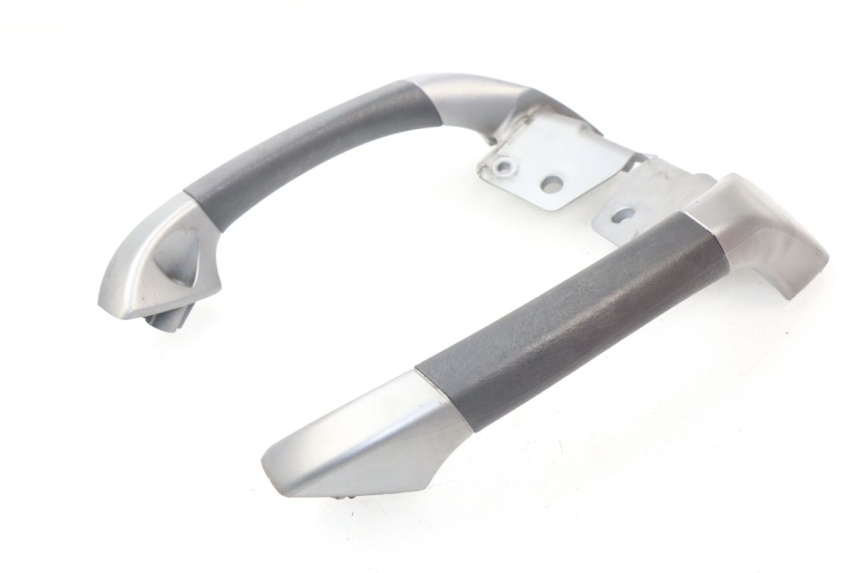 photo de MANILLAR TRASERO PIAGGIO MP3 125 (2006 - 2014) - Zoom estado de uso