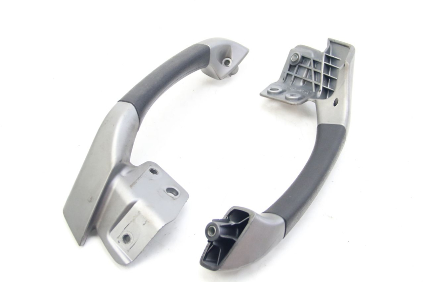 photo de MANILLAR TRASERO PIAGGIO MP3 125 (2006 - 2014) - Vista principal