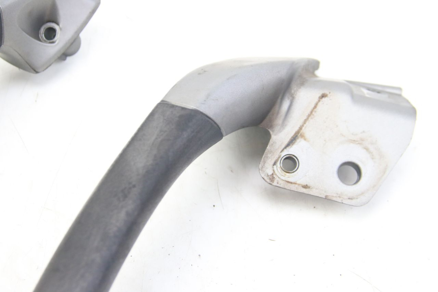 photo de MANILLAR TRASERO PIAGGIO MP3 125 (2006 - 2014) - Vista general del producto