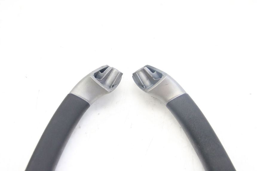 photo de MANILLAR TRASERO PIAGGIO MP3 125 (2006 - 2014) - Detalle de la pieza