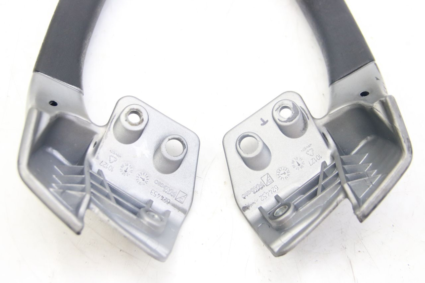 photo de MANILLAR TRASERO PIAGGIO MP3 125 (2006 - 2014) - Zoom estado de uso