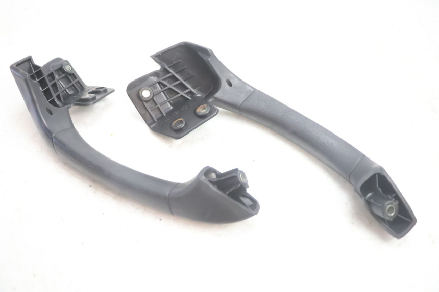 photo de ASIDERO PIAGGIO MP3 500 (2011 - 2015) - Detalles de los puntos de fijación
