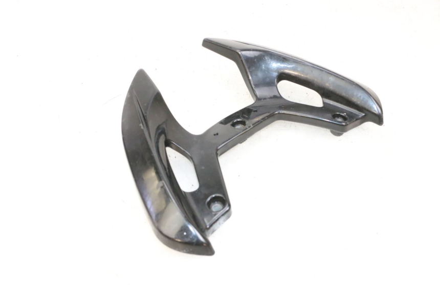 photo de MANETA TRASERA PIAGGIO NEW TYPHOON 50 (2018 - 2021) - Estado de la superficie y material