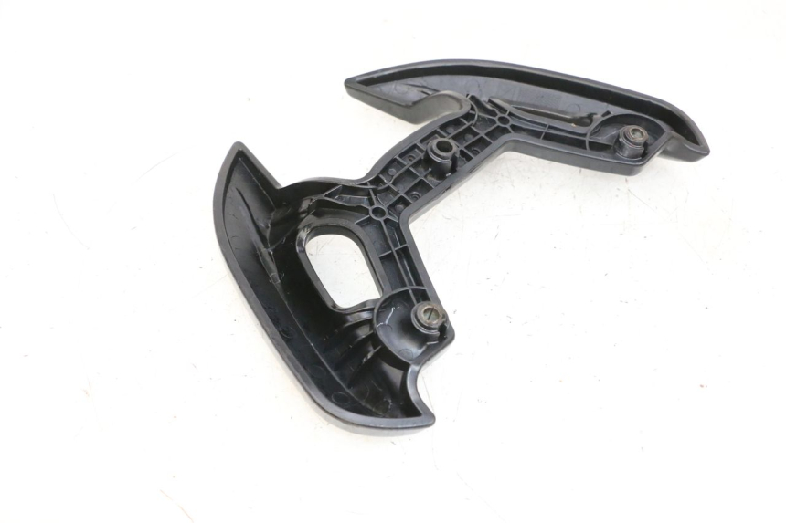 photo de MANETA TRASERA PIAGGIO NEW TYPHOON 50 (2018 - 2021) - Primer plano técnico