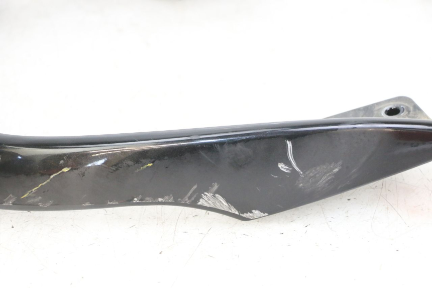 photo de MANETA TRASERA PEUGEOT CITYSTAR 2T 50 (2018 - 2021) - Detalles de los puntos de fijación