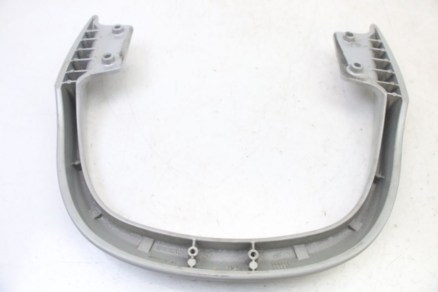 photo de MANILLAR TRASERO PEUGEOT CITYSTAR 50 (2013 - 2017) - Primer plano técnico