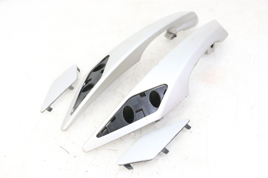 photo de MANILLAR TRASERO PEUGEOT SATELIS 125 (2010 - 2012) - Vista principal