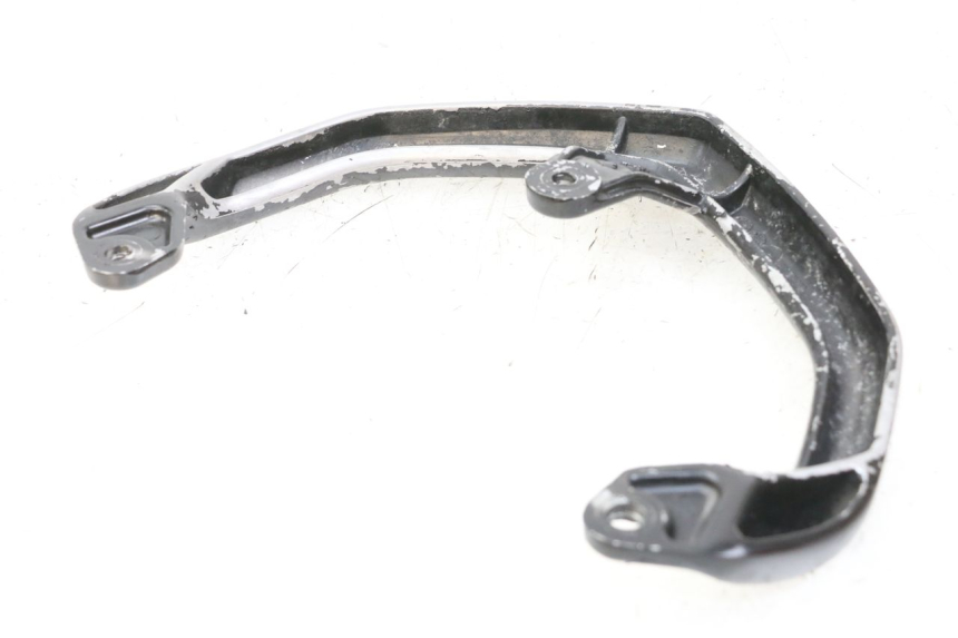 photo de ASIDERO PEUGEOT STREETZONE 4T 50 (2018 - 2023) - Detalle de la pieza