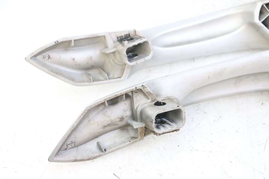 photo de ASIDERO PEUGEOT SATELIS 125 (2013 - 2018) - Vista general del producto