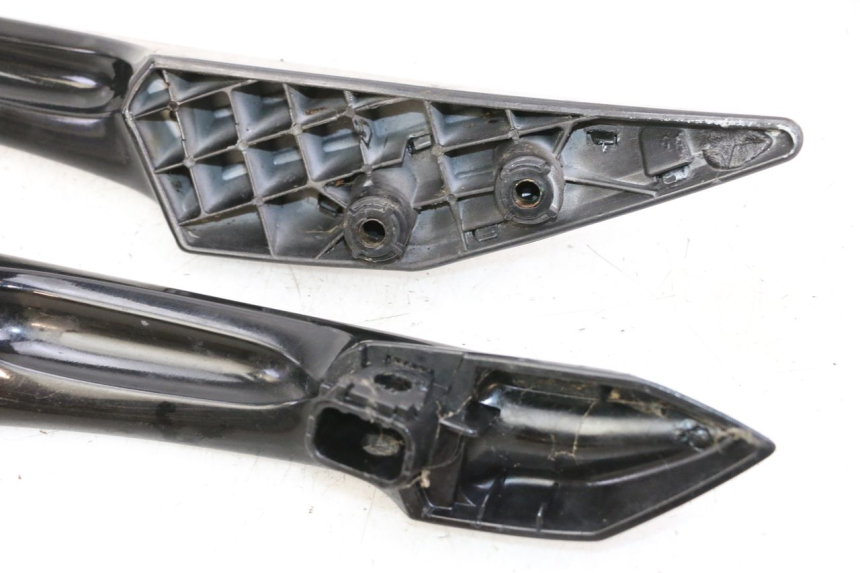 photo de ASIDERO PEUGEOT SATELIS 125 (2013 - 2018) - Primer plano técnico