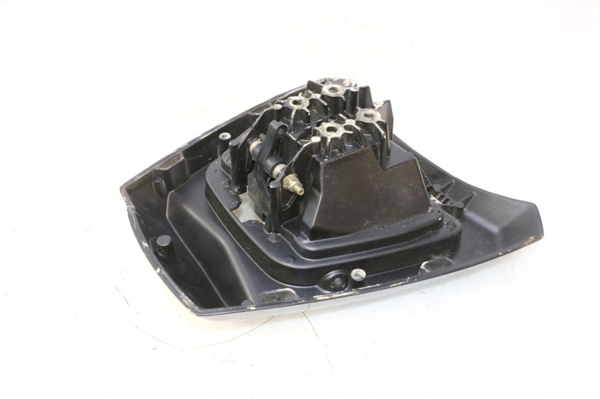 photo de ASIDERO CAN-AM SPYDER RS 1000 (2008 - 2012) - Detalle de la pieza