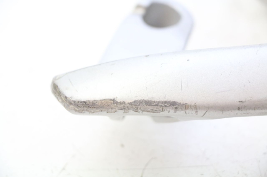 photo de MANILLAR TRASERO PEUGEOT VIVACITY NEW 2T 50 (2008 - 2017) - Zoom estado de uso