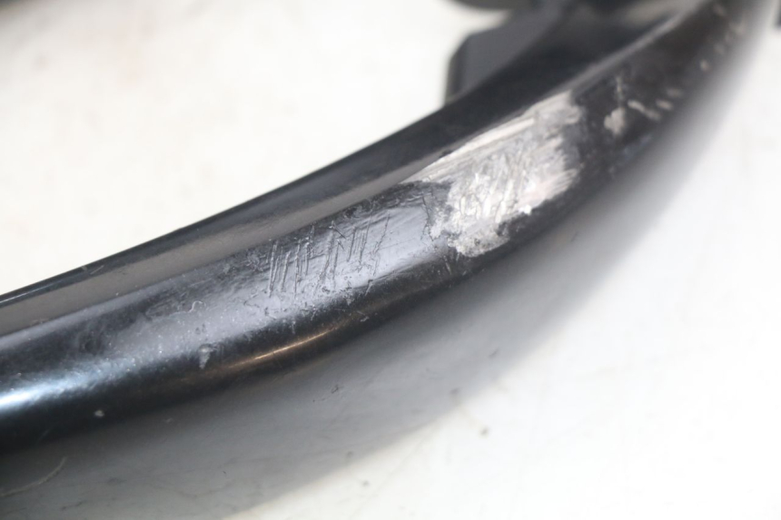 photo de MANETA TRASERA YAMAHA X-MAX XMAX 250 (2006 - 2009) - Primer plano técnico