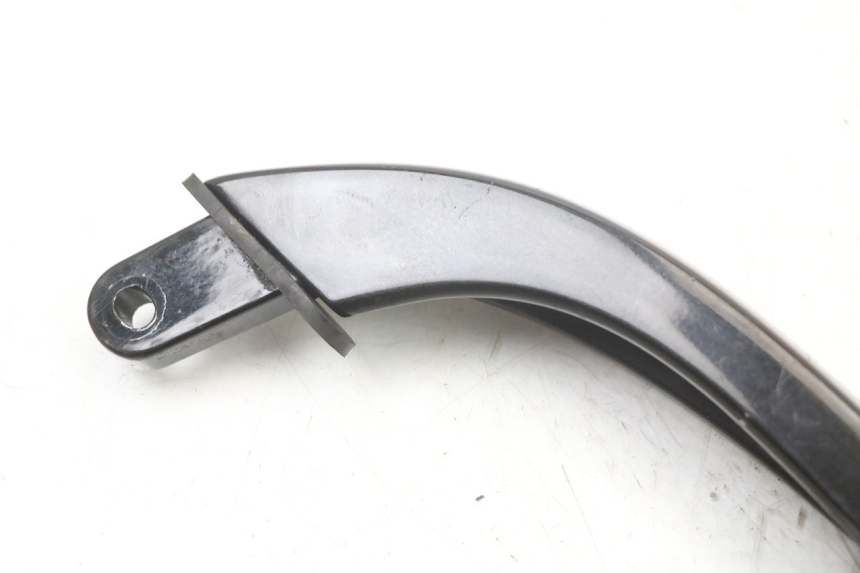 photo de MANETA TRASERA YAMAHA X-MAX XMAX 250 (2006 - 2009) - Primer plano técnico