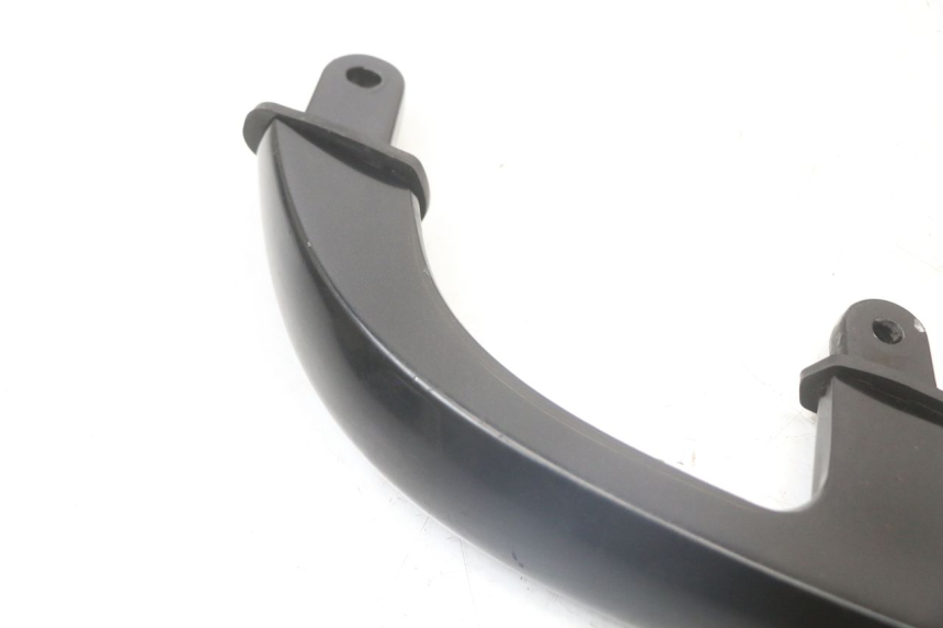 photo de MANETA TRASERA YAMAHA X-MAX XMAX 250 (2006 - 2009) - Detalles de los puntos de fijación