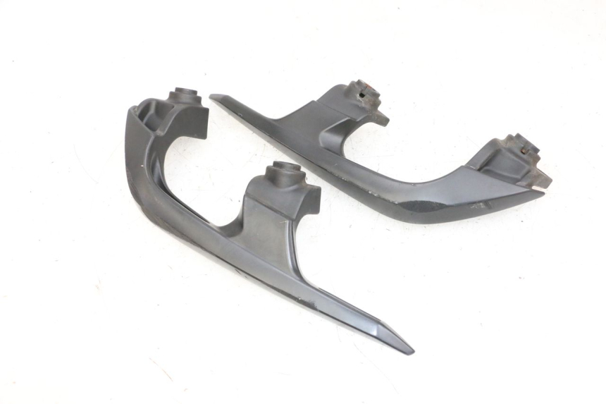 photo de MANIJA TRASERA YAMAHA X-MAX XMAX 125 (2010 - 2013) - Detalle de la pieza