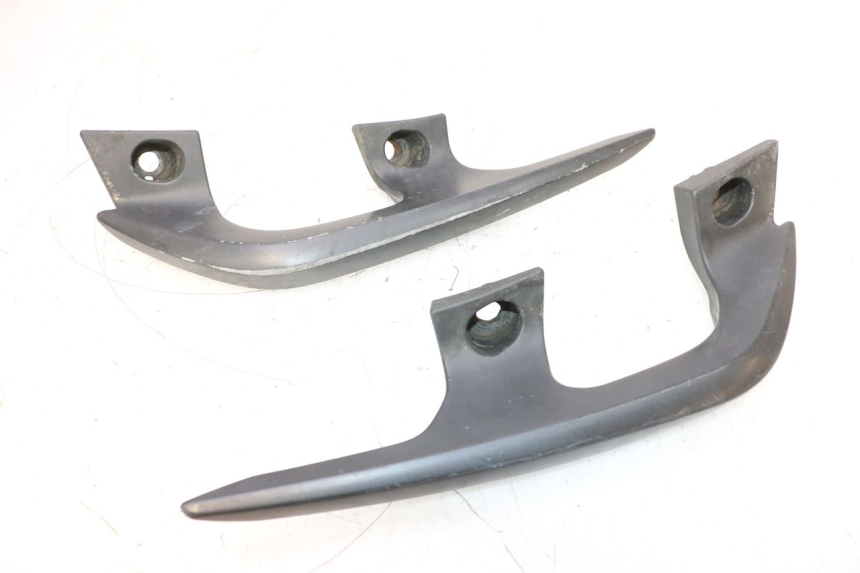 photo de MANIJA TRASERA YAMAHA X-MAX XMAX 125 (2010 - 2013) - Otra perspectiva