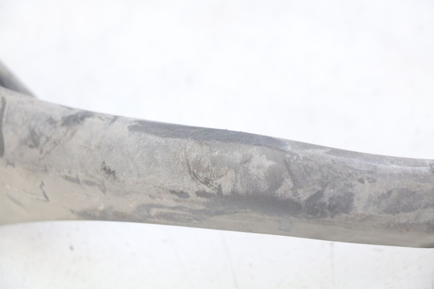 photo de MANETA TRASERA PIAGGIO X8 125 (2004 - 2007) - Detalles de los puntos de fijación