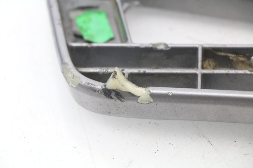 photo de ASIDERO HONDA XLV TRANSALP 650 (2005 - 2007) - Estado de la superficie y material