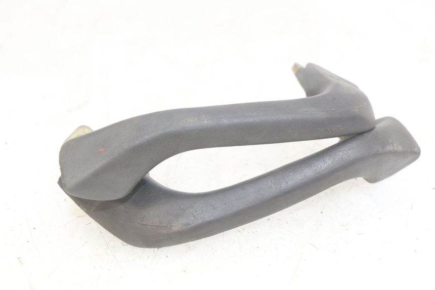 photo de MANIJA TRASERA YAMAHA YZF R THUNDERCAT 600 (1996 - 2003) - Detalle de la pieza