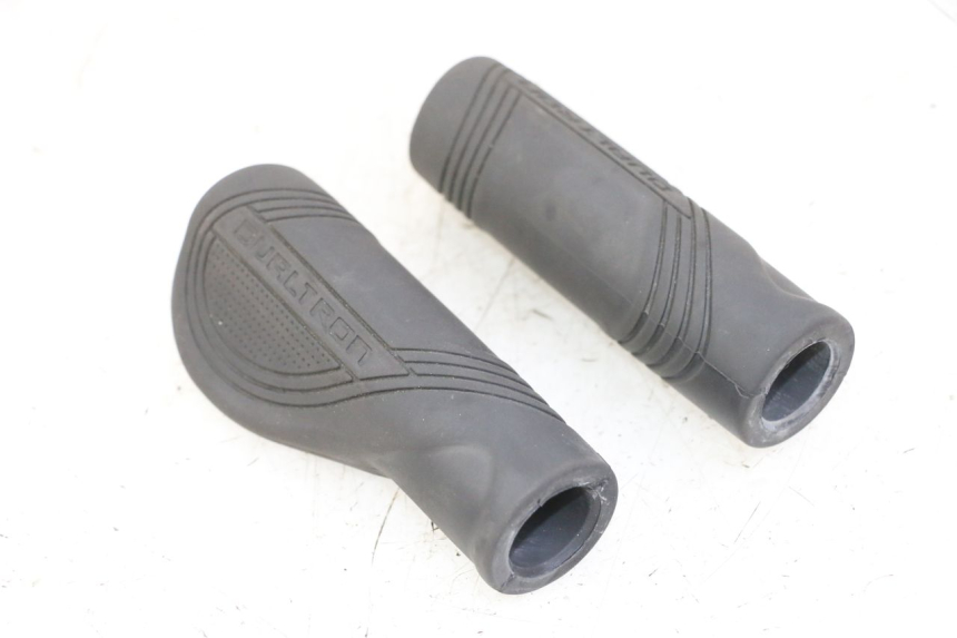 photo de PU DUALTRON AMINIA 1 - Otra perspectiva