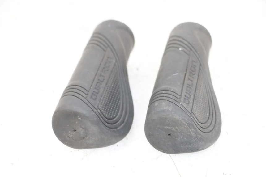 photo de MANILLAR DUALTRON MINI SPECIAL 1 - Primer plano técnico