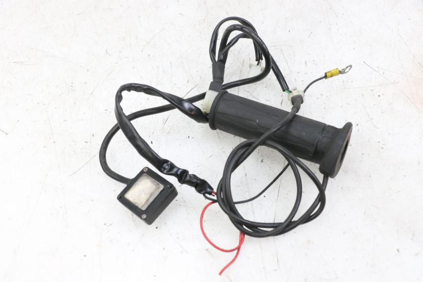 photo de PU PIAGGIO MP3 LT 400 (2007 - 2012) - Zoom estado de uso