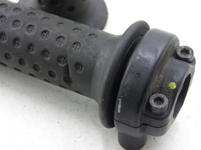 photo de PU PIAGGIO XEVO 400 (2007) - Zoom estado de uso