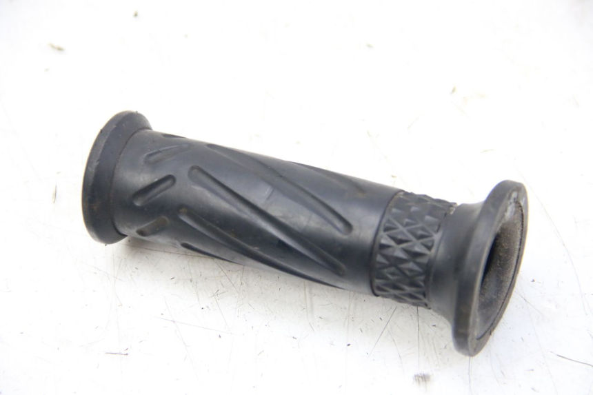 photo de MANILLAR JM MOTORS SANTANA 50 (2014 - 2023) - Otra perspectiva