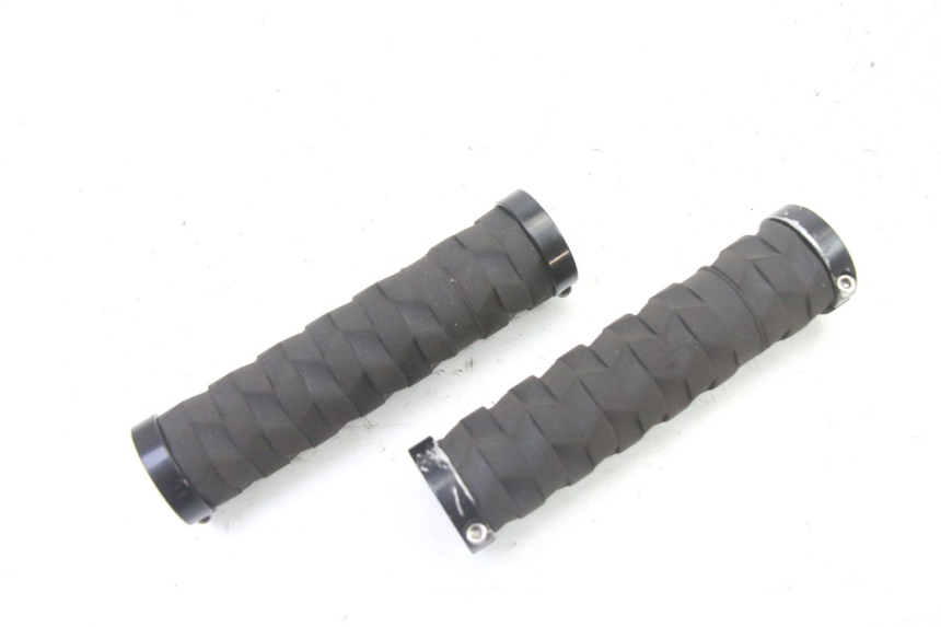 photo de PU NAMI STELLAR 1 - Detalle de la pieza