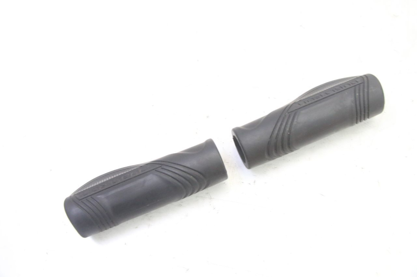 photo de MANILLAR DUALTRON VICTOR LIMITED 1 - Primer plano técnico